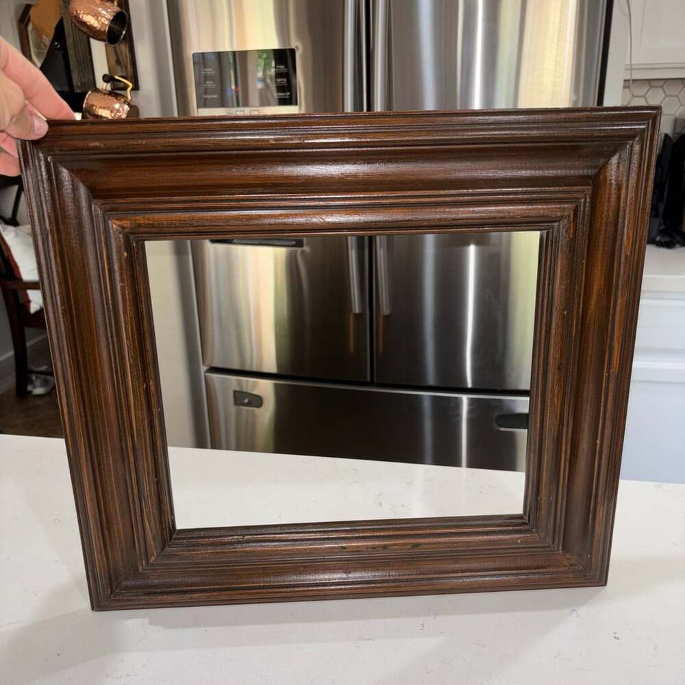 Vintage Ornate Beautiful Dark Wood Picture Frame 18”x16”